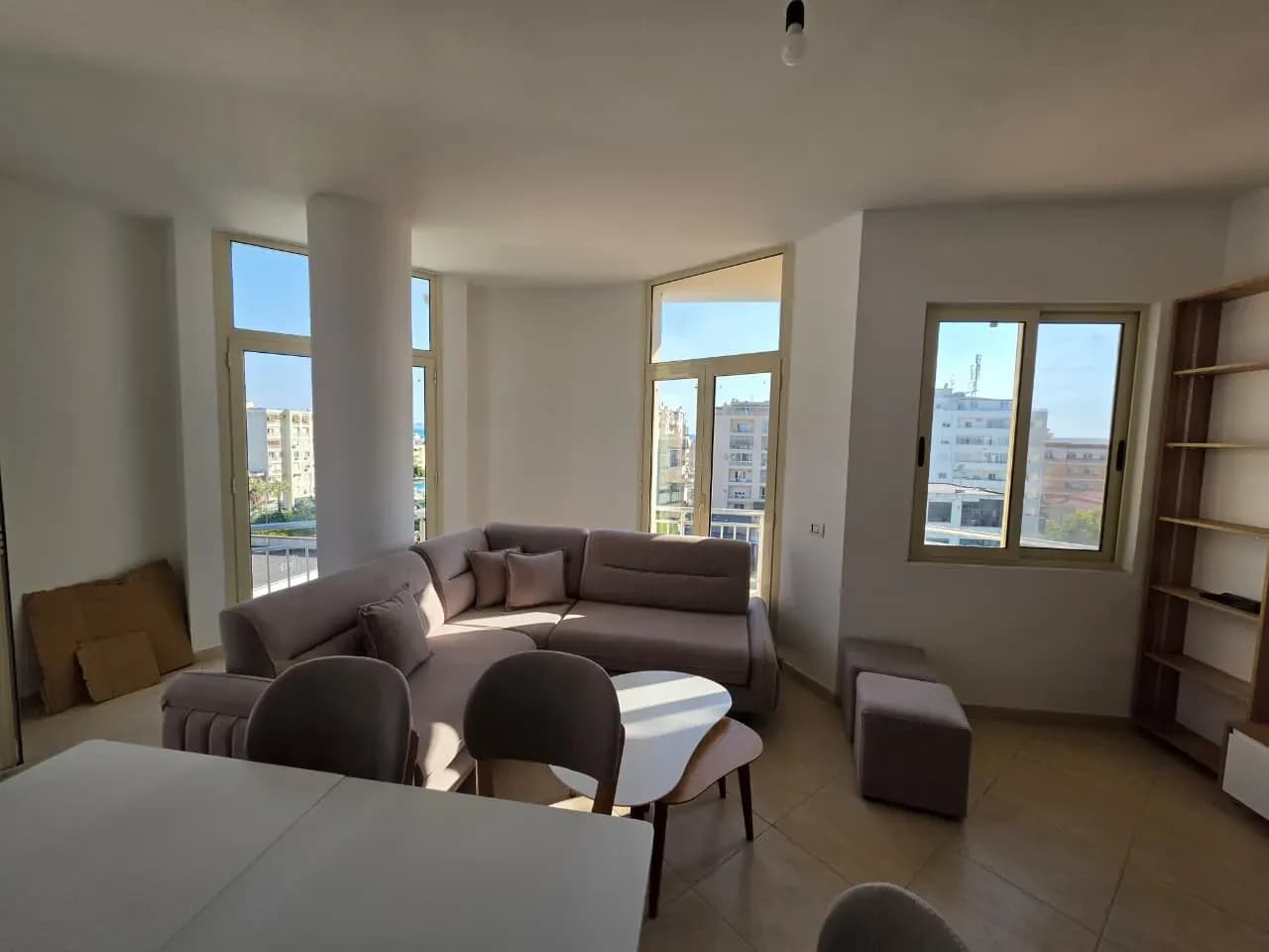 Jepet me Qira Vjetore Apartament 2+1+2 – Plazh, Durrës 3