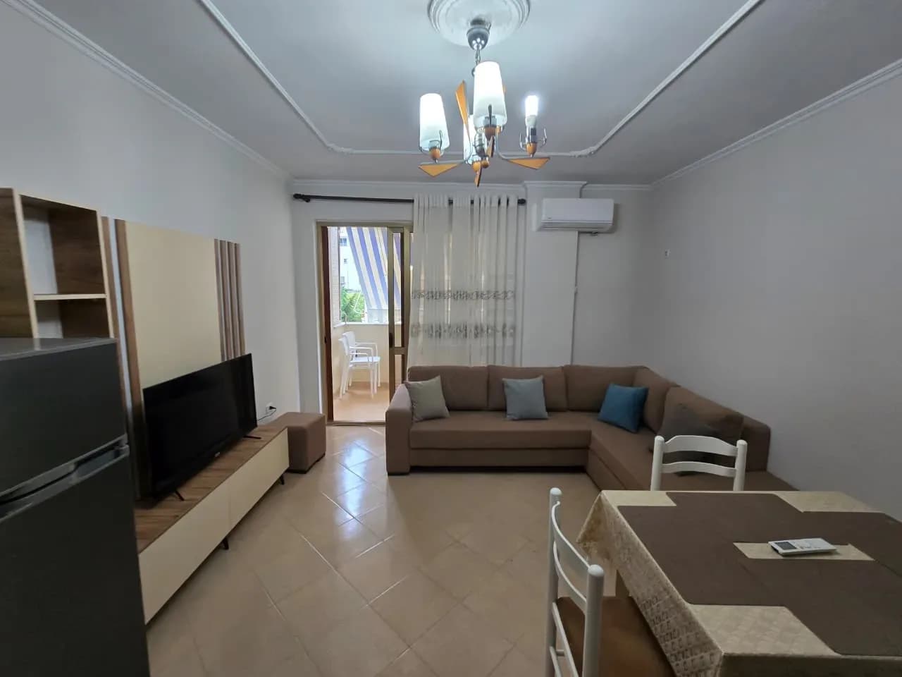 Shitet Apartament 1+1 – Golem, Plazh