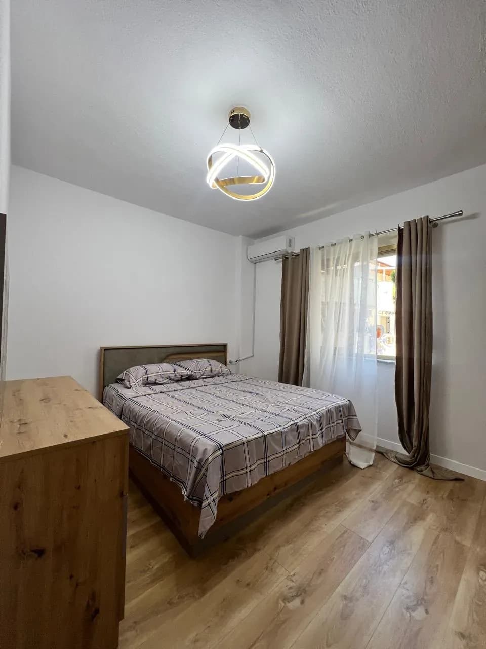 Shitet Apartament 1+1 në Golem – Kompleksi Alb-Adriatik