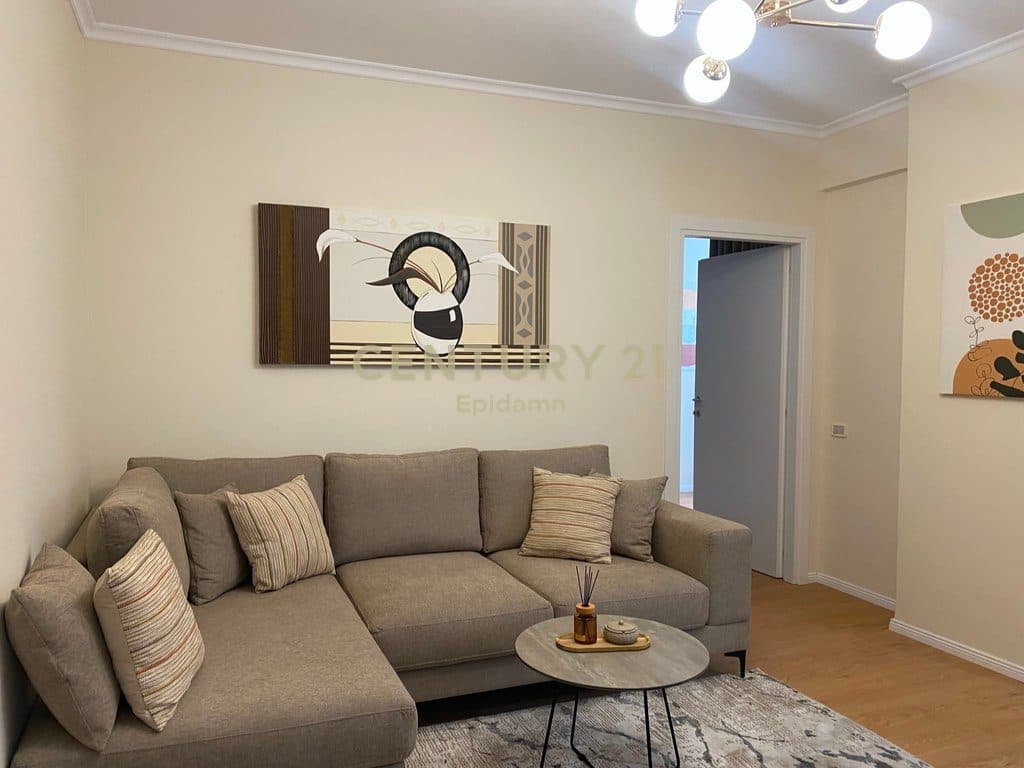 Apartament 1+1 me qera në Vollga !