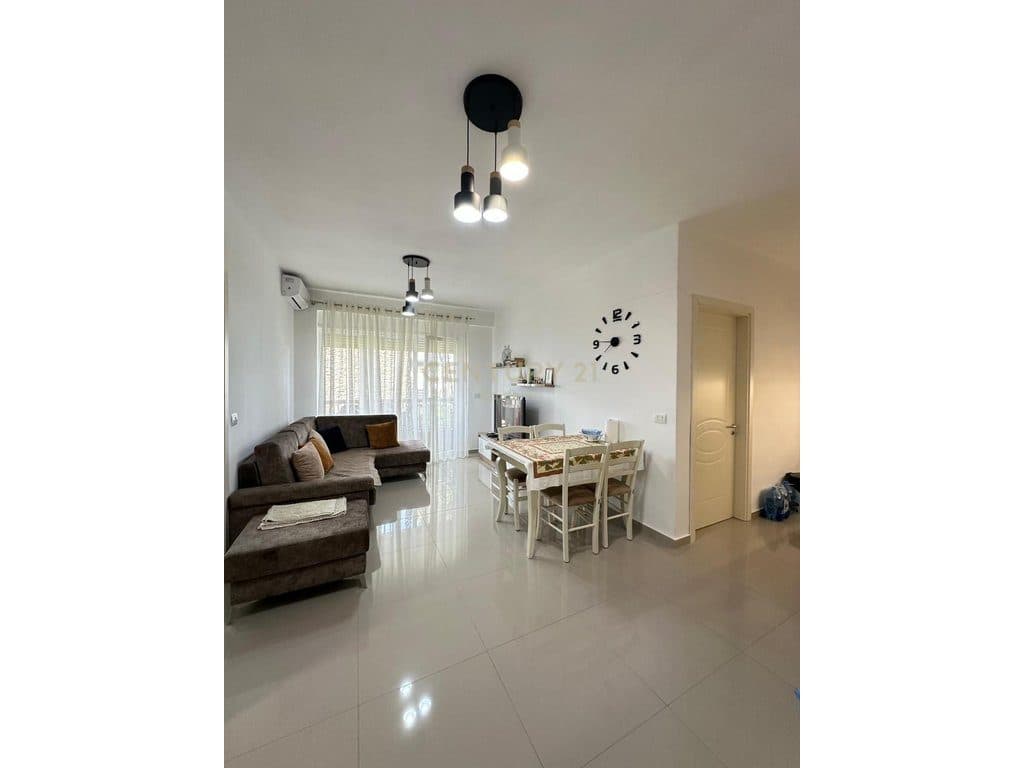 Apartament 2+1 për shitje ne kompleksin Lura 3, Gjiri i Lalzit 3
