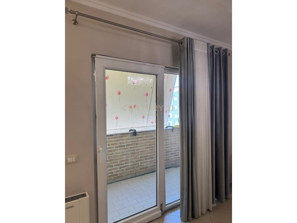 Apartament 2+1 Me Qira te Kazazi, Durres ! 4