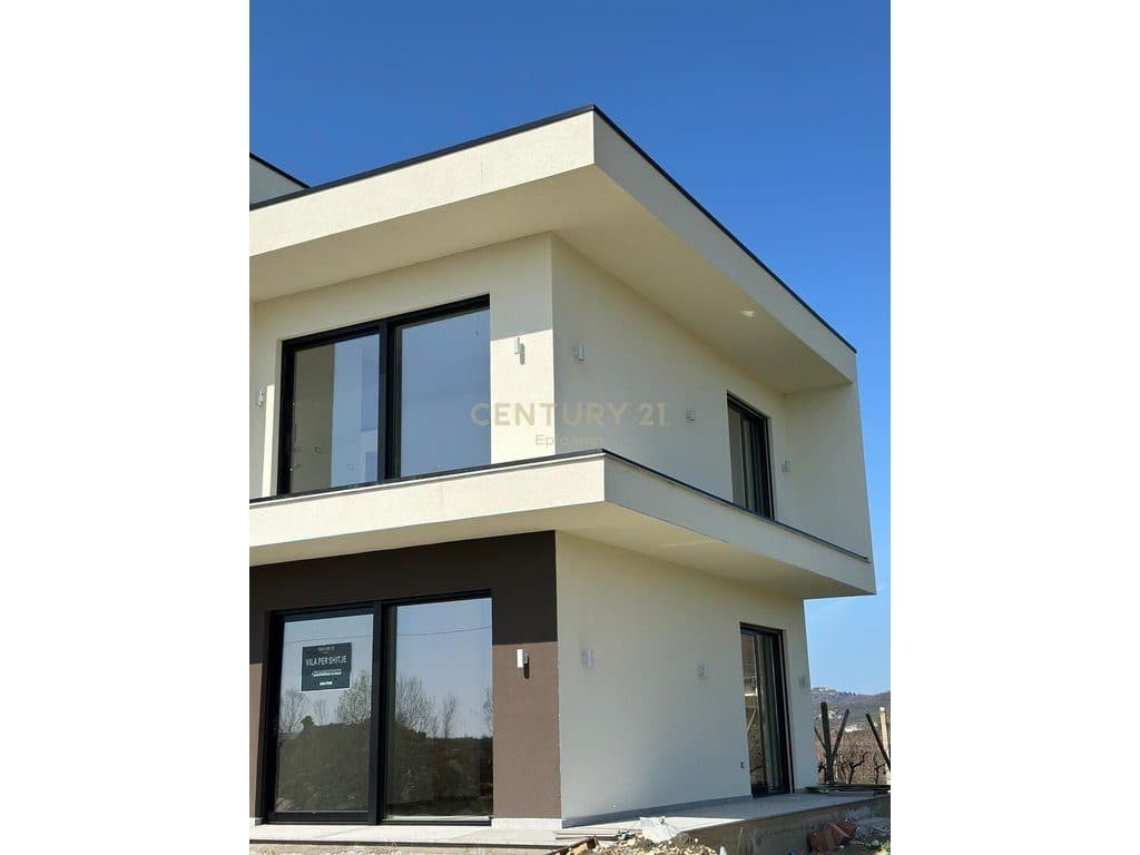 EKSLUZIVE! SHITET VILE INDIVIDUALE ME PISHINE NE GJIRIN E LALZIT! 340.000€ 2