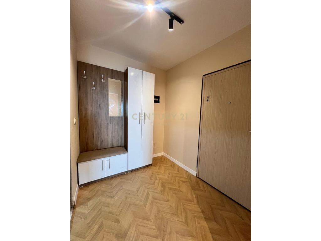 APARTAMENT 1+1 PER SHITJE NE SHKEMBIN E KAVAJES! 2