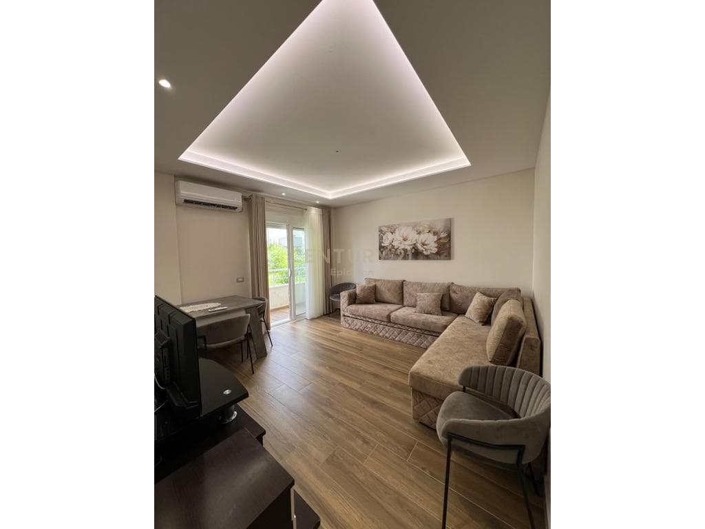 Shitet apartament 1+1 ne Qerret, 150 m larg detit! 2