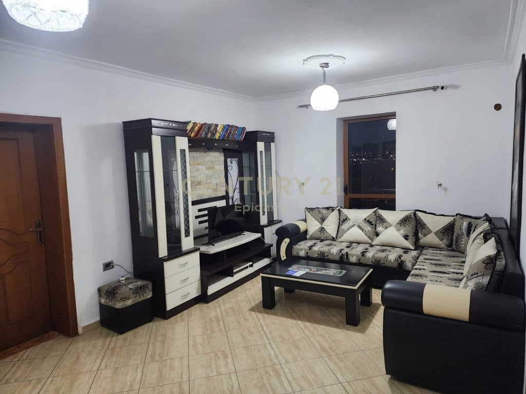 Apartament 3+1 me qira tek Treshi Ura e institutit, Tiranë - 390€ | 89 m² 4