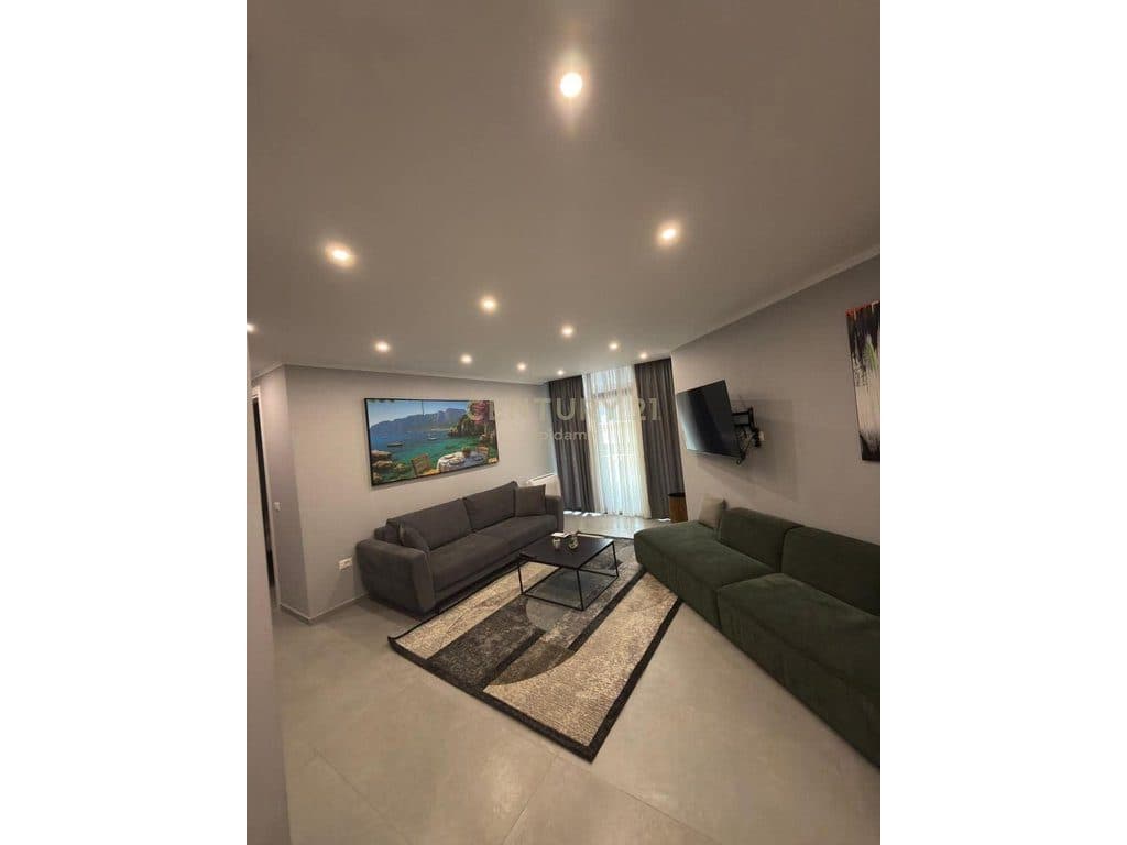 Jepet me qera apartament tek White Hill, Currila – Durrës! 3