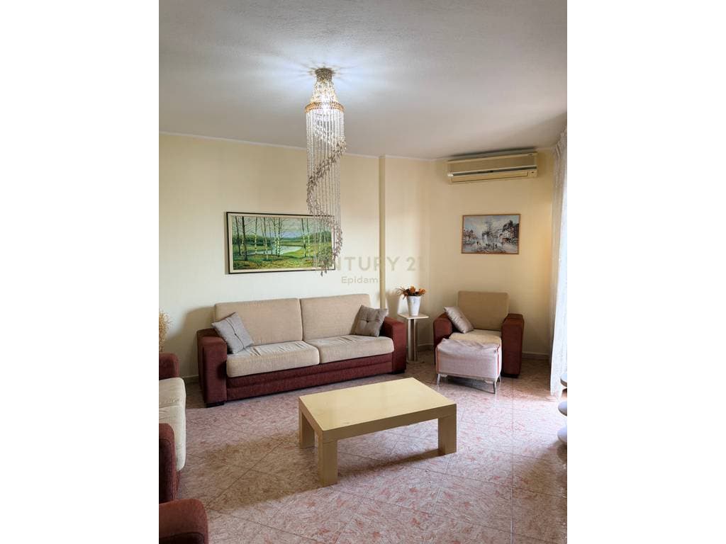 Apartament 2+1+2 Me Qira te Tregu fruta perimeve, Durrës - 500€ | 138 m² 2
