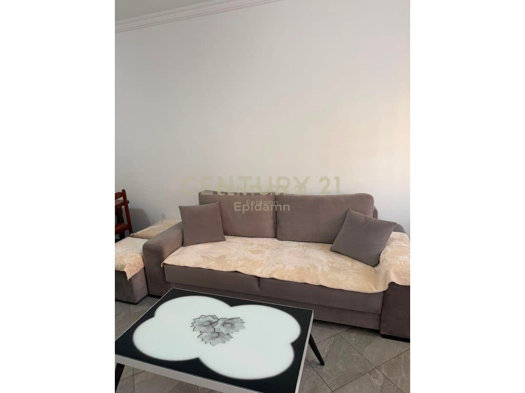 Apartament 1+1 me Qira në Vijën e Parë me Detin ne Plazh, Durres ! 3