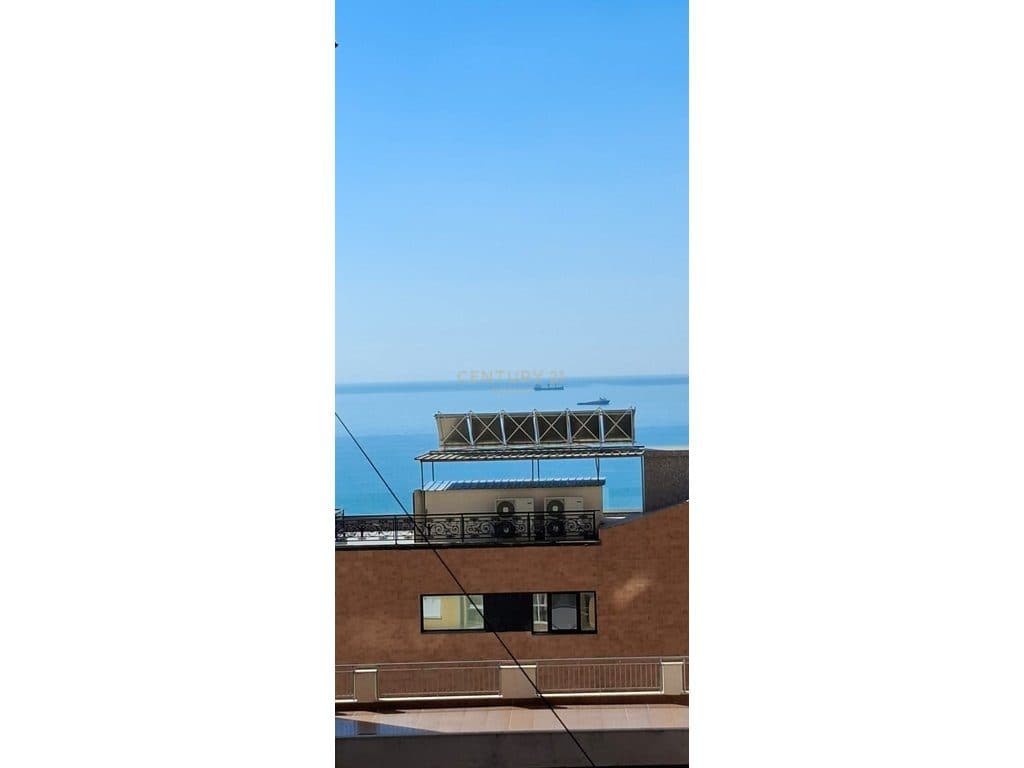 Jepet me qira apartament 2+1 në Vila e Zogut, Durrës