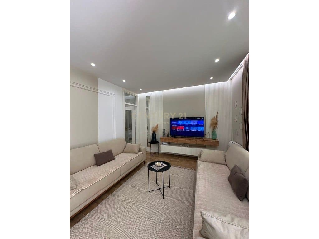 Apartament 2+1 me Oborr Privat për Shitje – San Pietro Residence, Gjiri i Lalzit 2