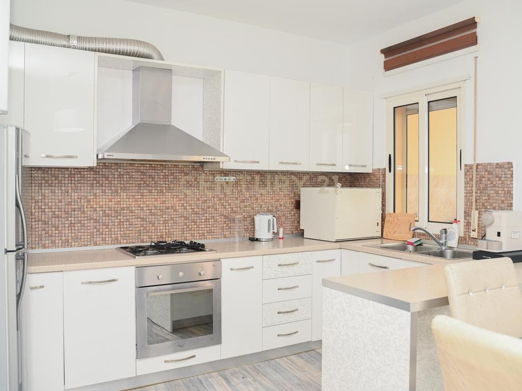 Apartment 2+1+2 per qira Vollga, Durres 4
