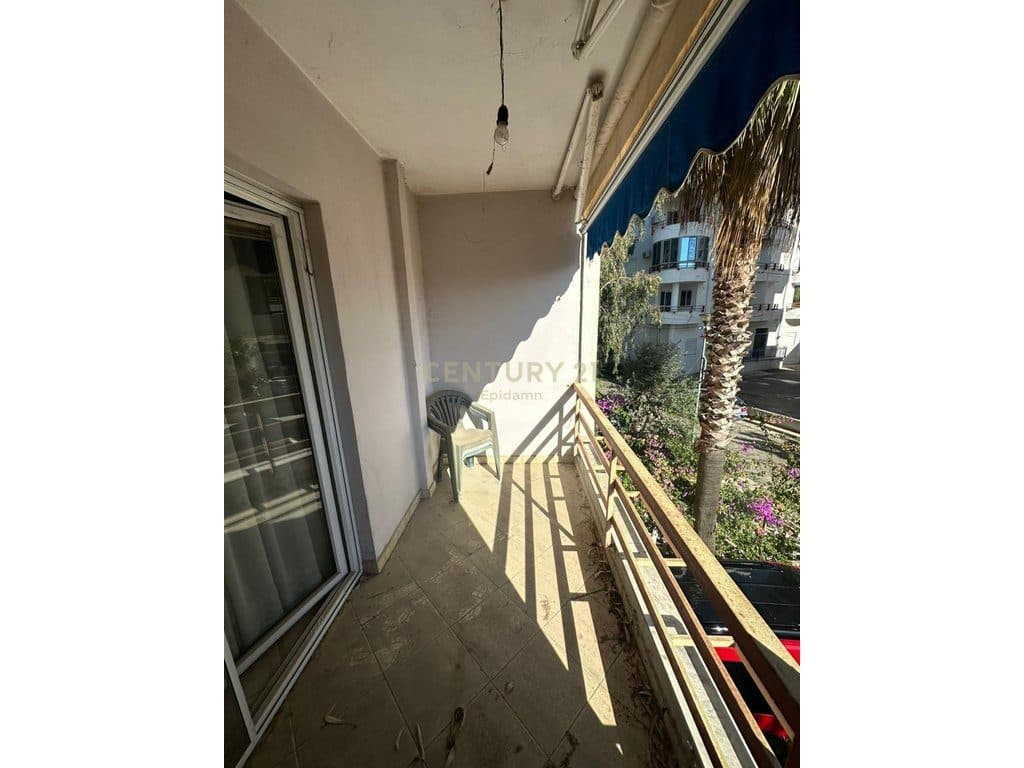Apartament 1+1 + garsoniere në shitje në Mali i Robit, Durrës - 132000€ | 121 m²