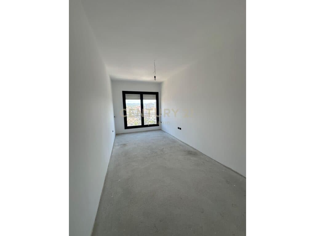 Apartament 2+1 në Shitje në Kavajë !! 3