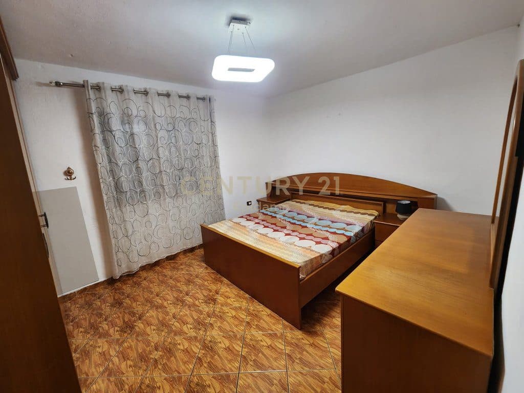 Apartament 3+1 me qira tek Treshi Ura e institutit, Tiranë - 390€ | 89 m² 3