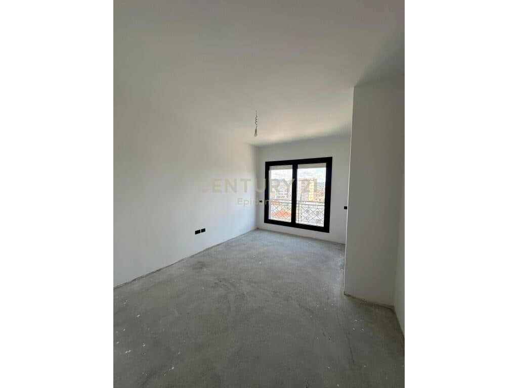Apartament 2+1 në Shitje në Kavajë !! 2