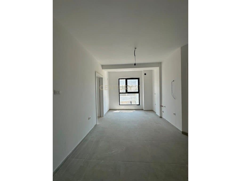 Apartament 1+1 për shitje në Malin e Robit !