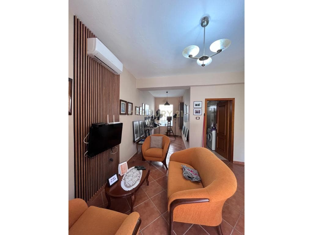 Jepet me qira kati i parë i një shtëpie private , 1+1– 500 €/muaj 2