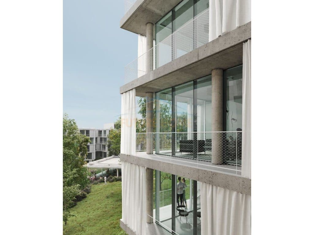 Shitet, Apartament 2+1+3+2 Poste parkimi, By Long Hill Residence, Tiranë.
