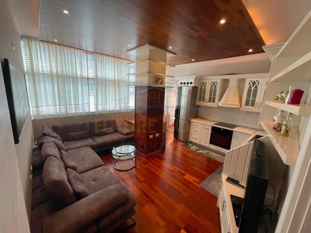 Qera, Apartament 1+1, Pazari i Ri, Tiranë. 2