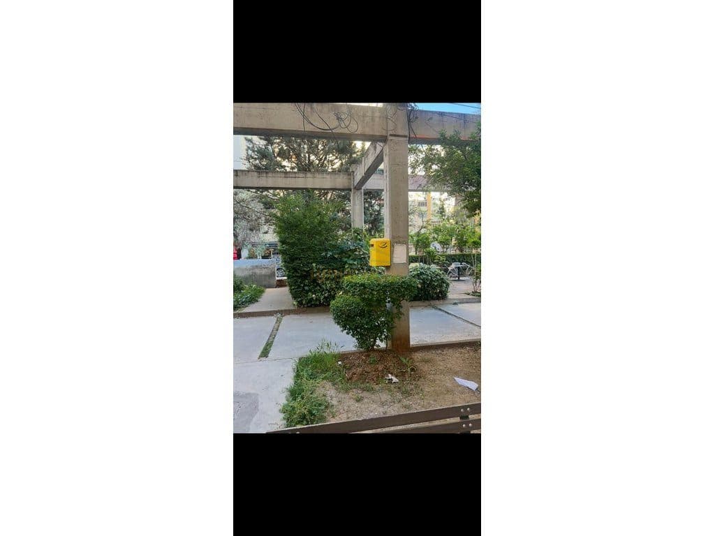 Shitet, Ambient Biznesi, Laprakë, Tiranë 2
