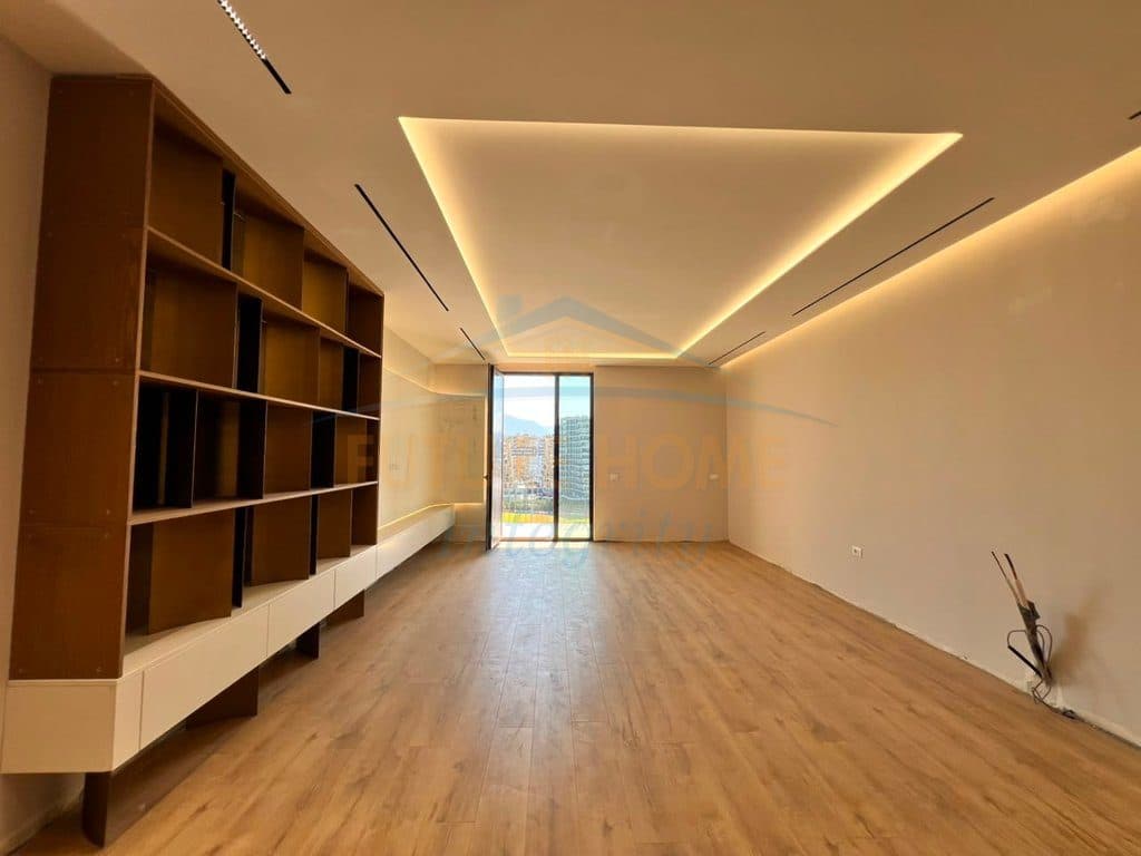 Shitet, Apartament 2+1+2+Post Parkimi, Altana Luxury Residence, Tiranë. 2