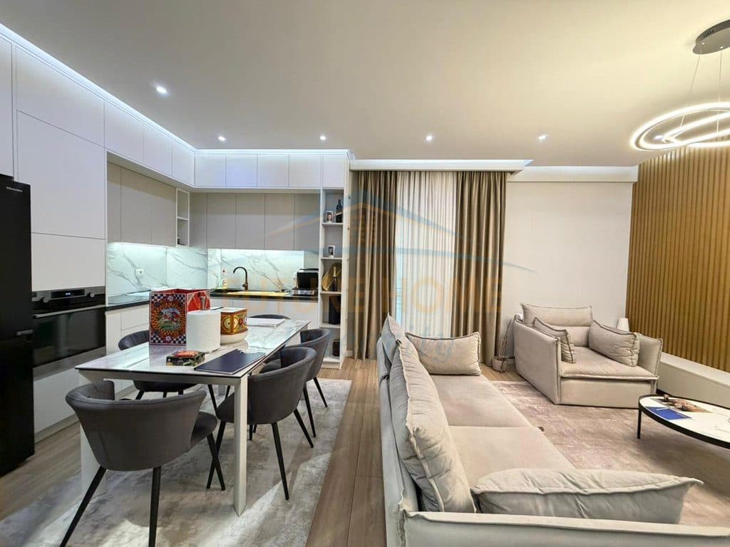 Shitet, Apartament 3+1+2, Liqeni i Thatë, Tiranë. 2