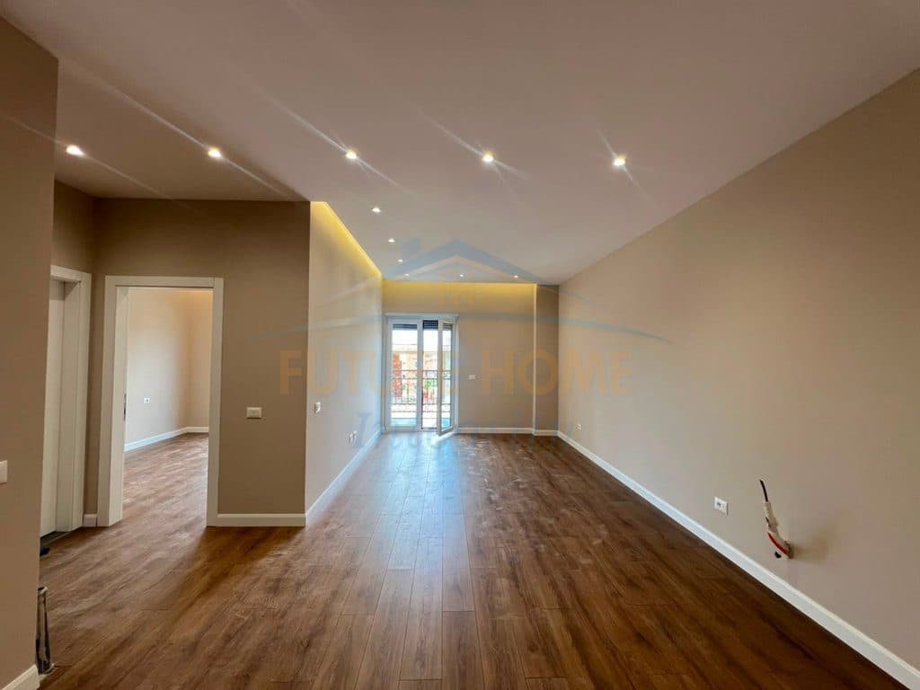 Shitet, Apartament 1+1, Rezidenca Porta Tirana e Re, Tiranë. 3