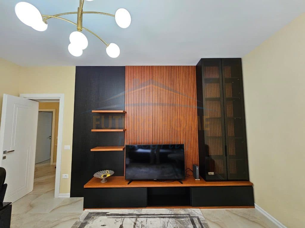 Qera, Apartament 2+1+2+Post Parkimi Pallati i Brigadave, Tiranë. 2