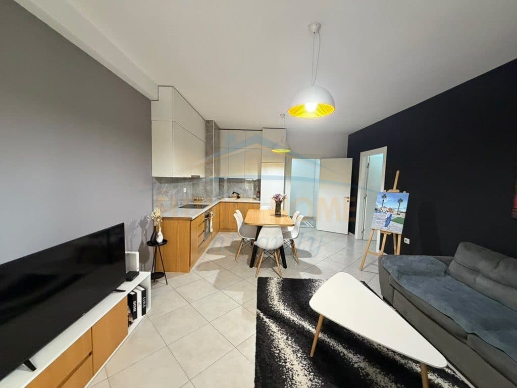 Qera, Apartament 2+1, Kodra e Diellit, Tiranë. 4