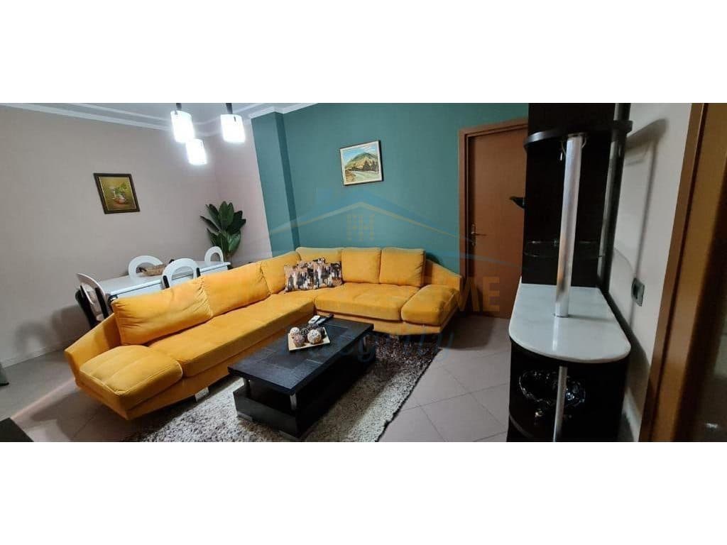 Qera, Apartament 3+1+2, Qendër, Tiranë. 2
