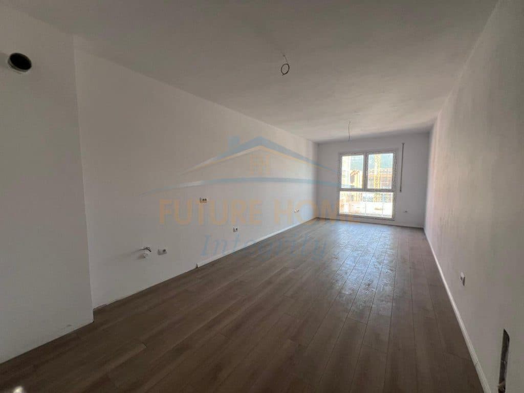 Shitet, Apartament 1+1, Color Splash Residence, Paskuqan, Tiranë.