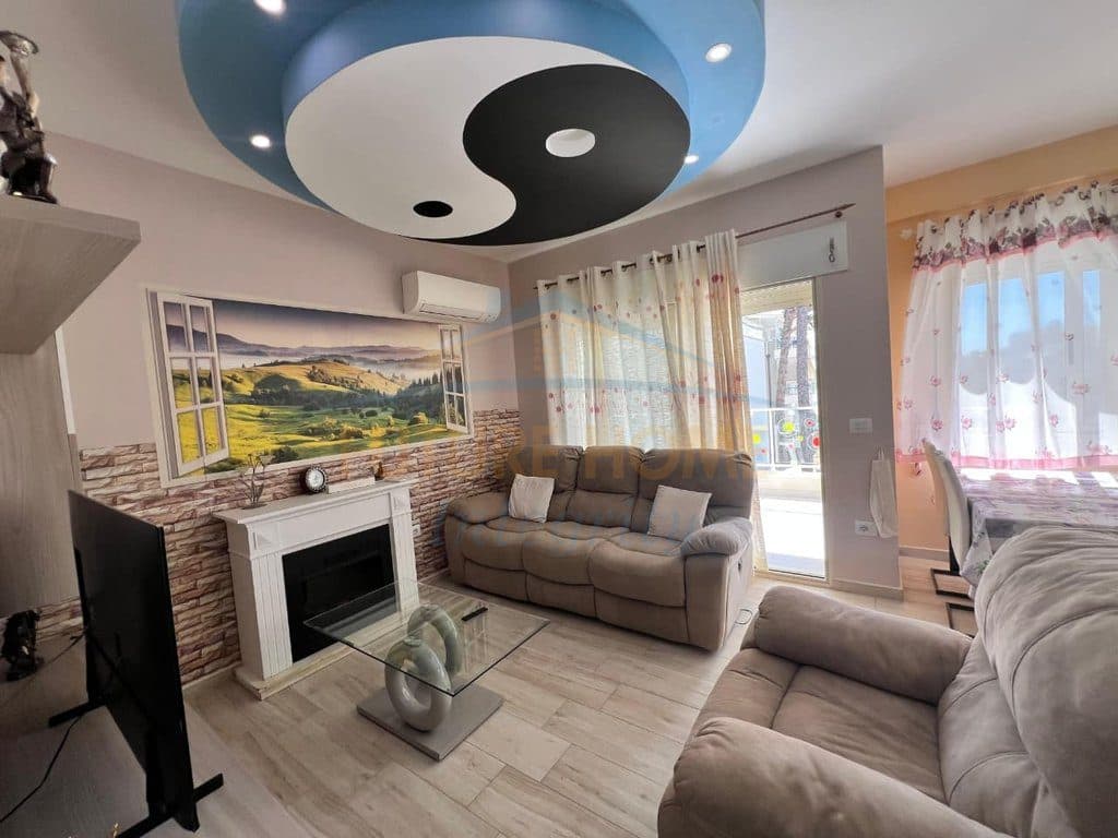 Shitet, Apartament 2+1+2, Perla Resort, Gjiri i Lalëzit.