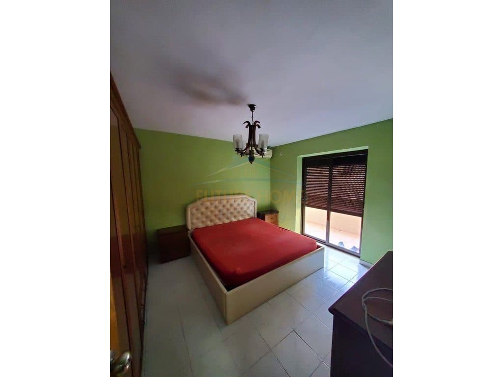 Shitet, Apartament 3+1+2, 21 Dhjetori, Tiranë. 3