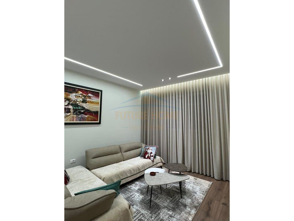 Qera, Apartament 2+1+2 Poste parkimi, Bulevardi Bajram Curri, Tirane