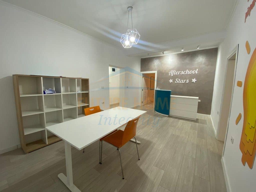Qera, Ambient Biznesi, 21 Dhjetori, Tiranë. 4