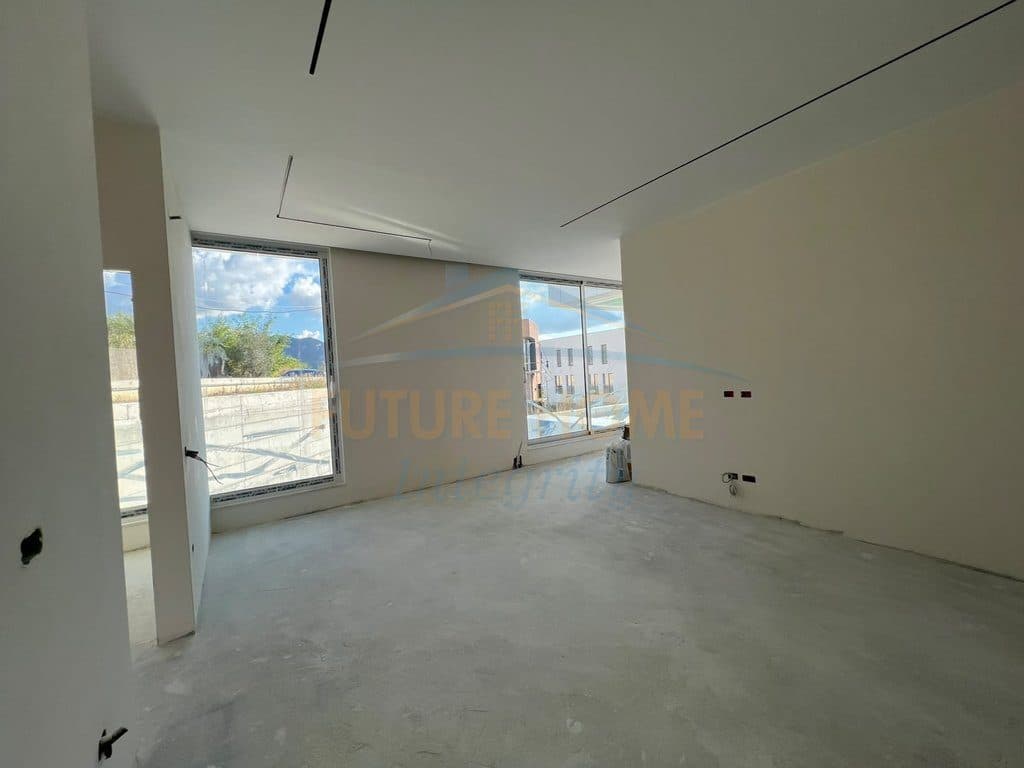 Shitet, Apartament 2+1+Depo+Garazh, TEG, Tiranë. 3