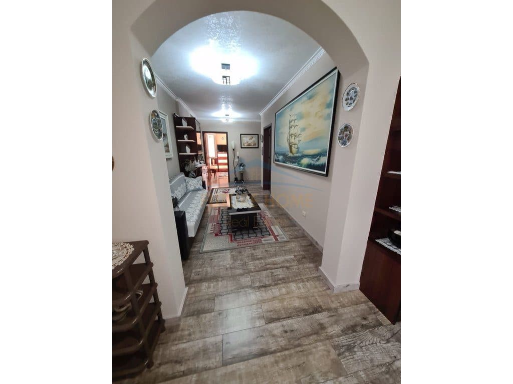 Shitet, Apartament 2+1, Plazh, Durrës 3