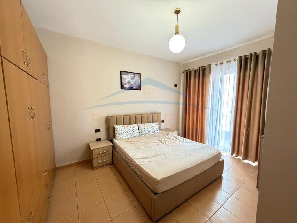 Shitet, Apartament 2+1, Yzberisht, Tiranë 2