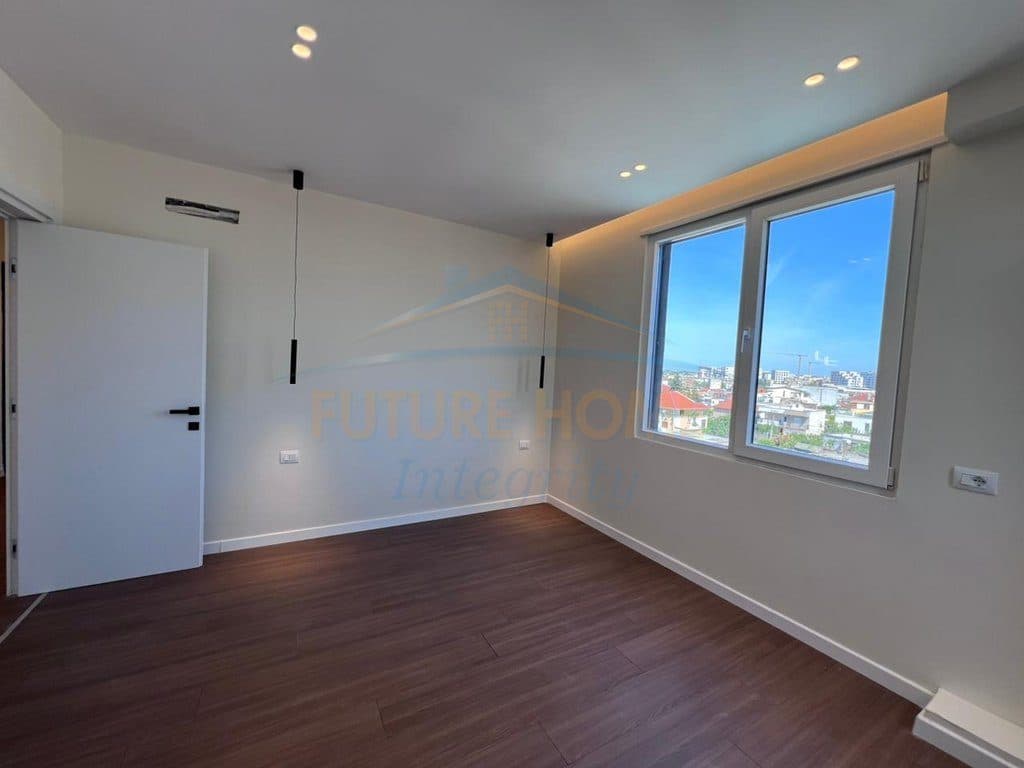Shitet, Apartament 2+1, Brryli, Tiranë. 3