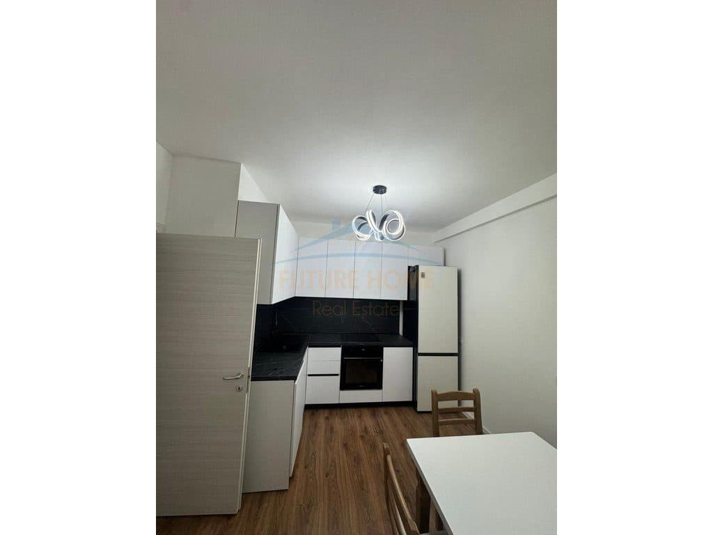 Shitet, Apartament 1+1, Kompleksi E-88, Laprakë 3