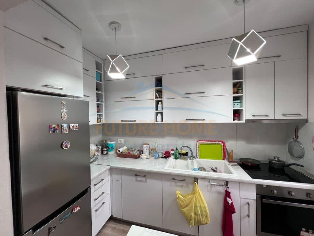 Shitet, Apartament 1+1, Shkolla e Baletit, Tiranë. 4