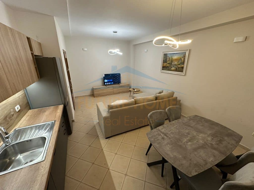 Shitet, Apartament 2+1, Don Bosko 3