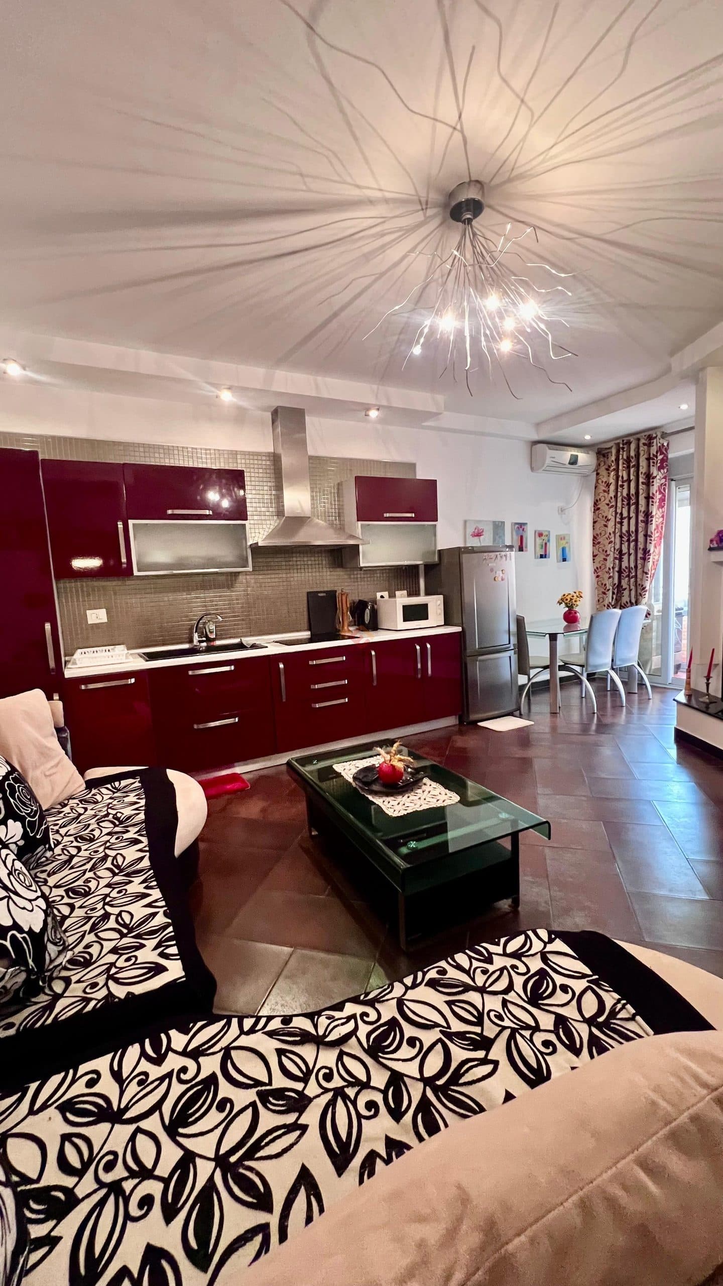 Apartament, R1466, 70 m², kati 5 3