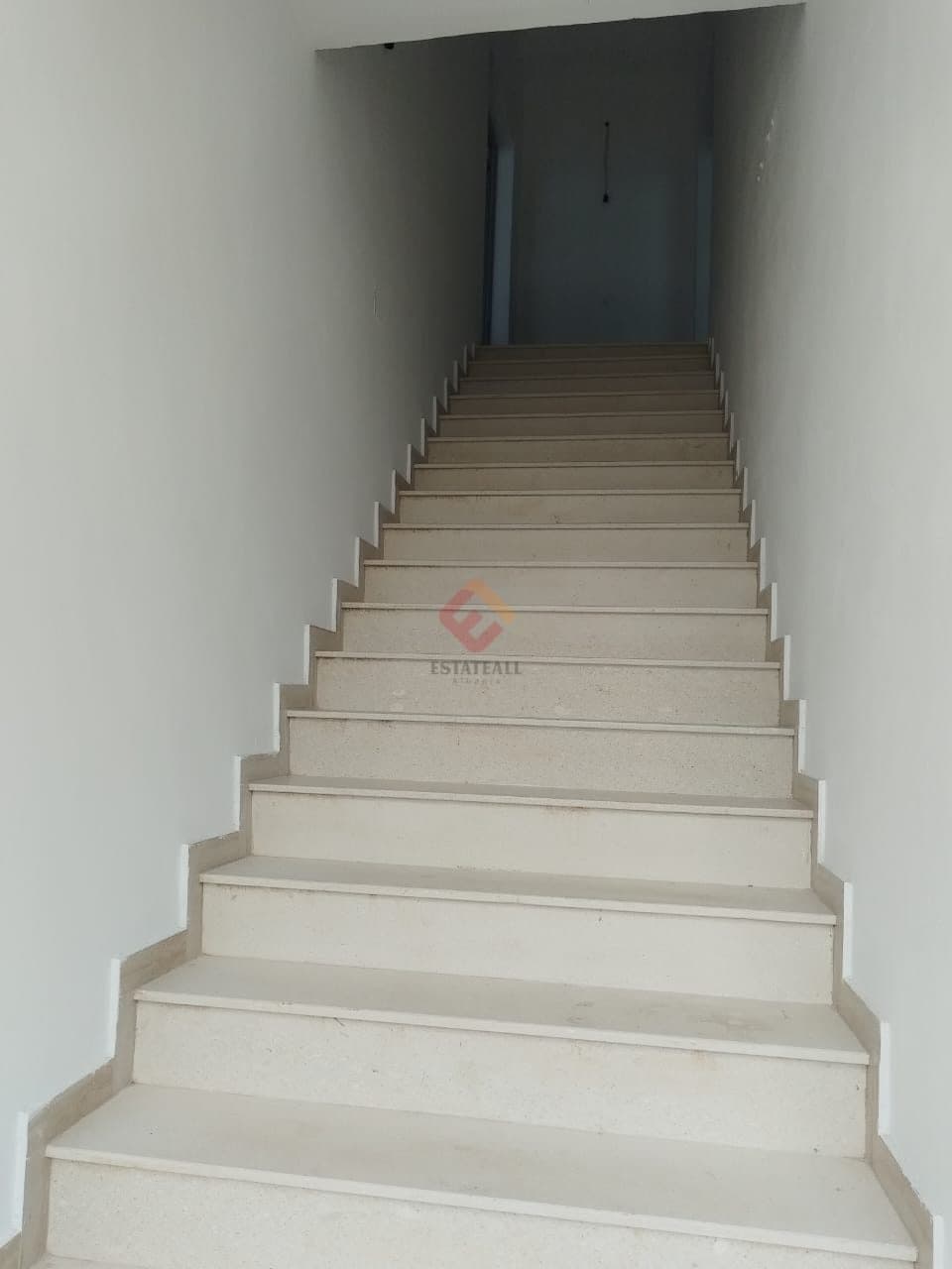 Tregtare, S1599, 120 m², kati 2 3