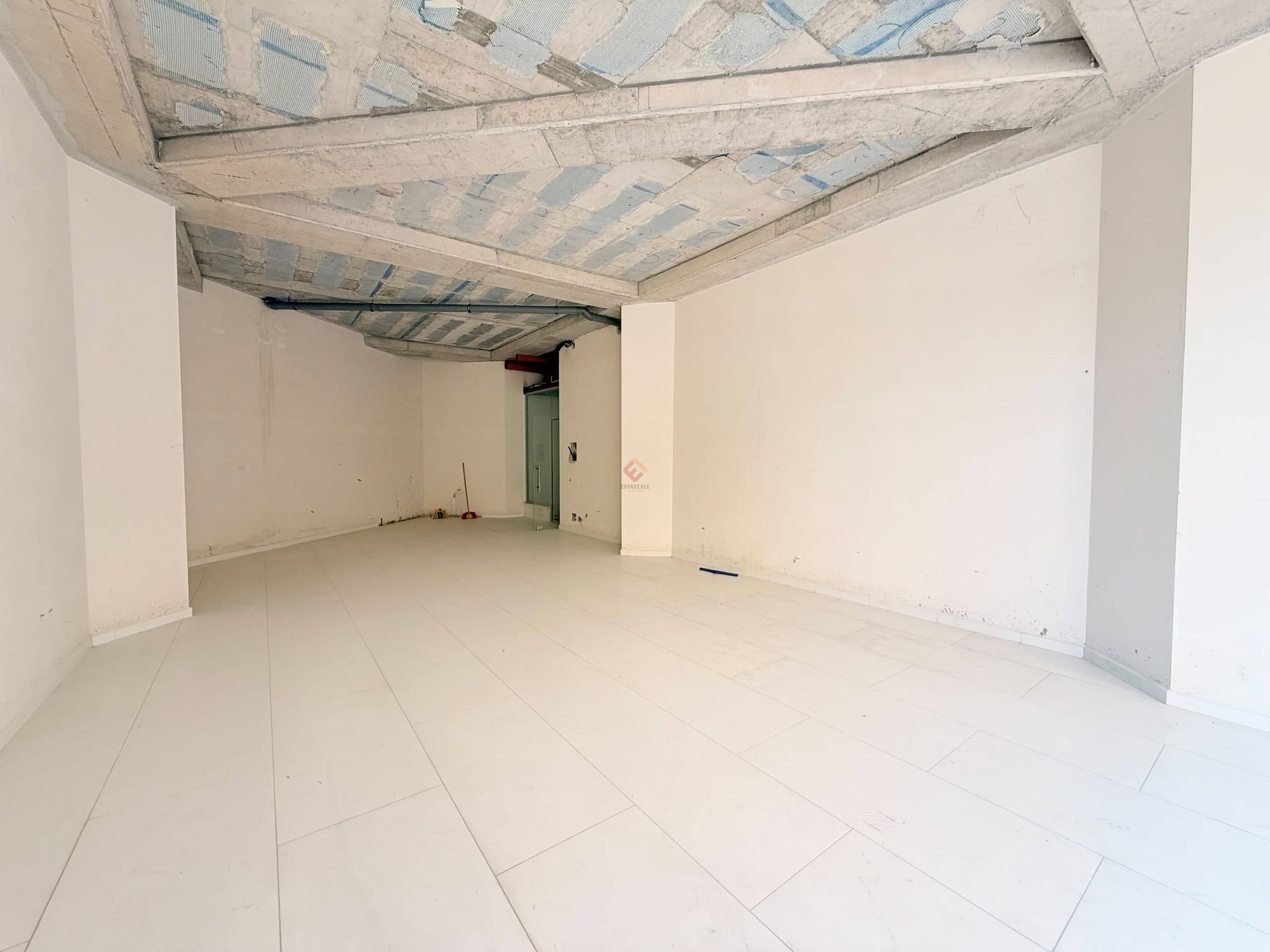 Tregtare, S1850, 76 m², 1 kat 4