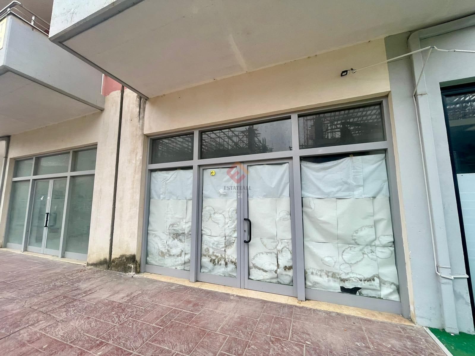 Tregtare, S1376, 48 m², 1 kat 4