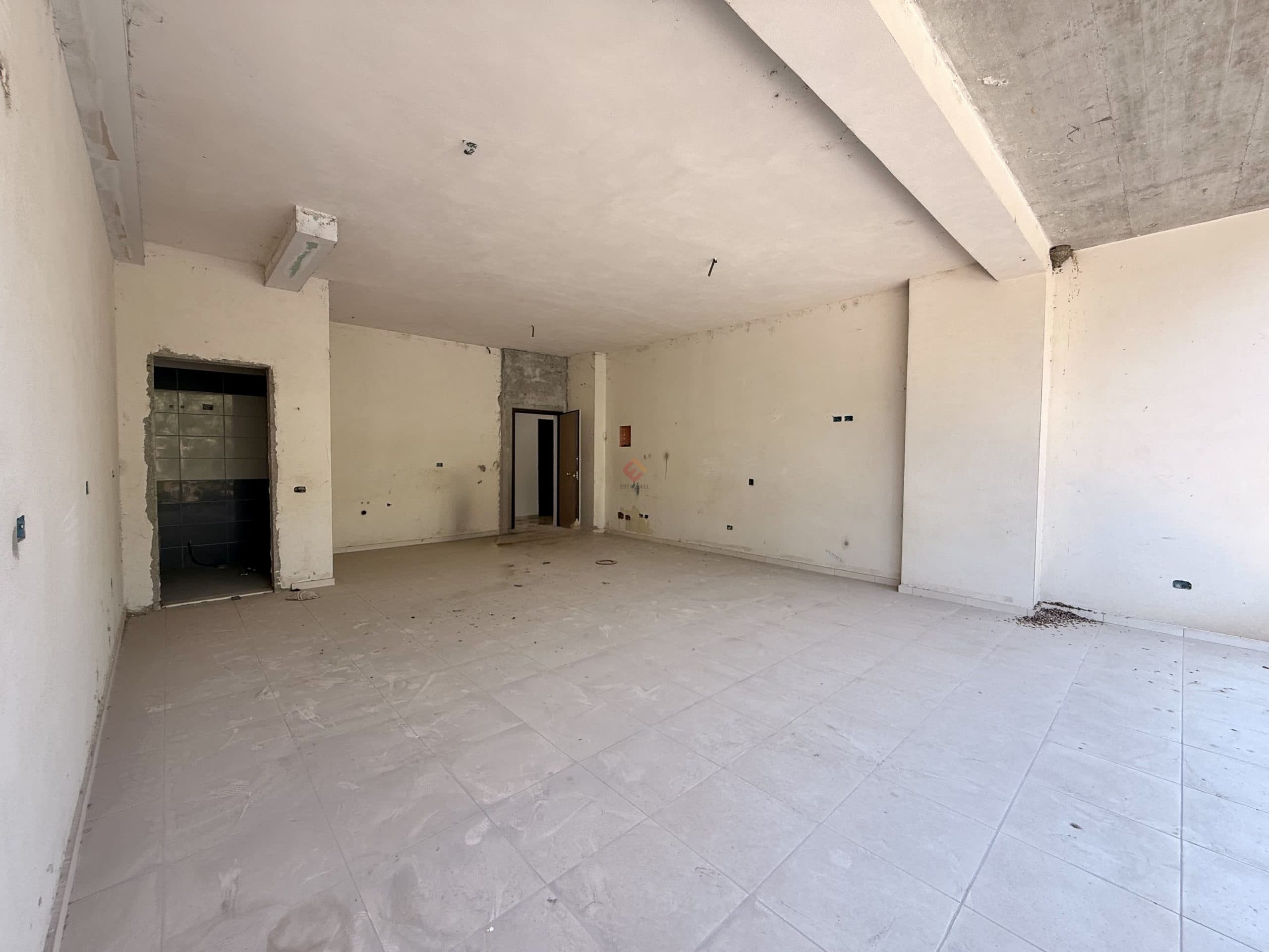Kommersiale, S1854, 57 m², kati 2 4