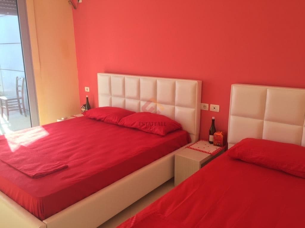Apartament, R1050, 90 m², kati 3 4