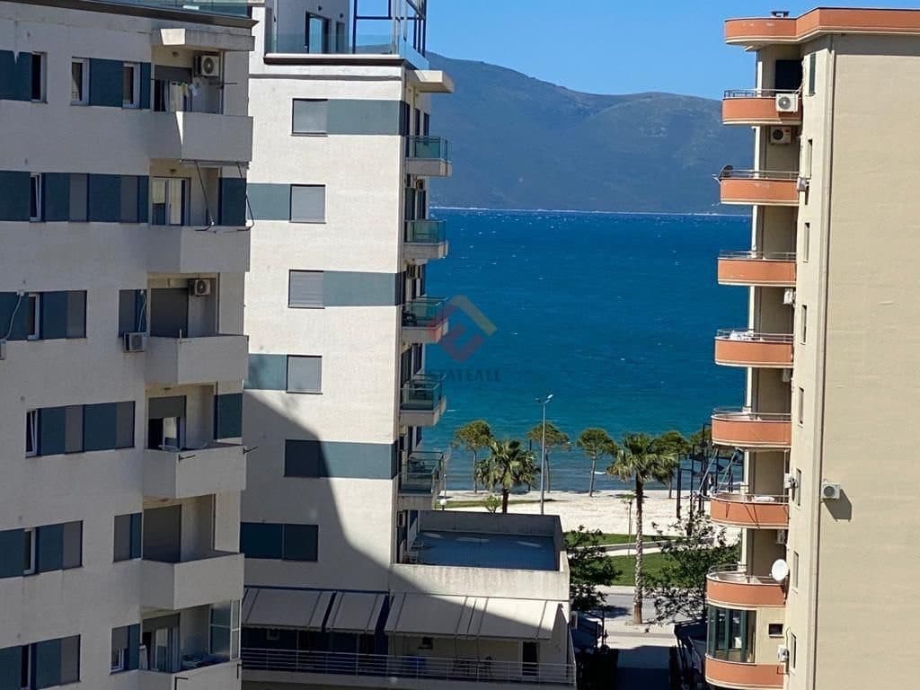Apartament, R1053, 60 m², kati 3